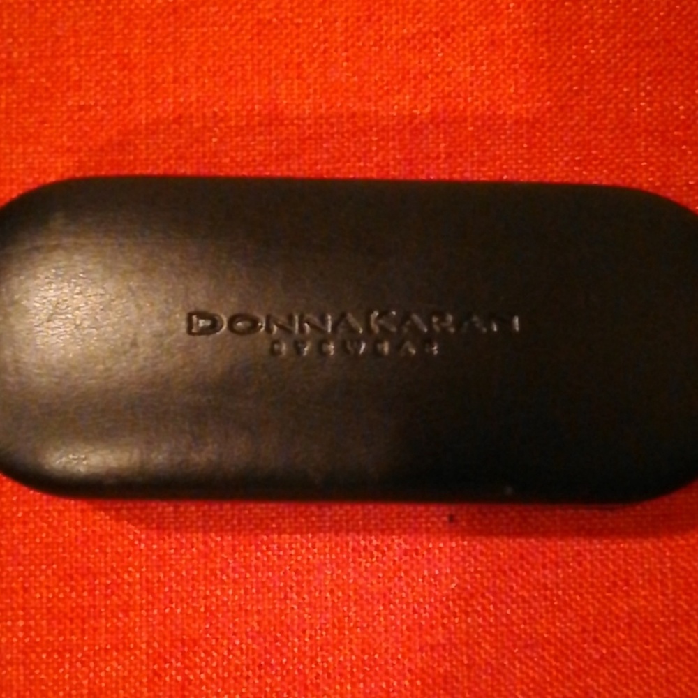 Red Dkny Frames - image 8